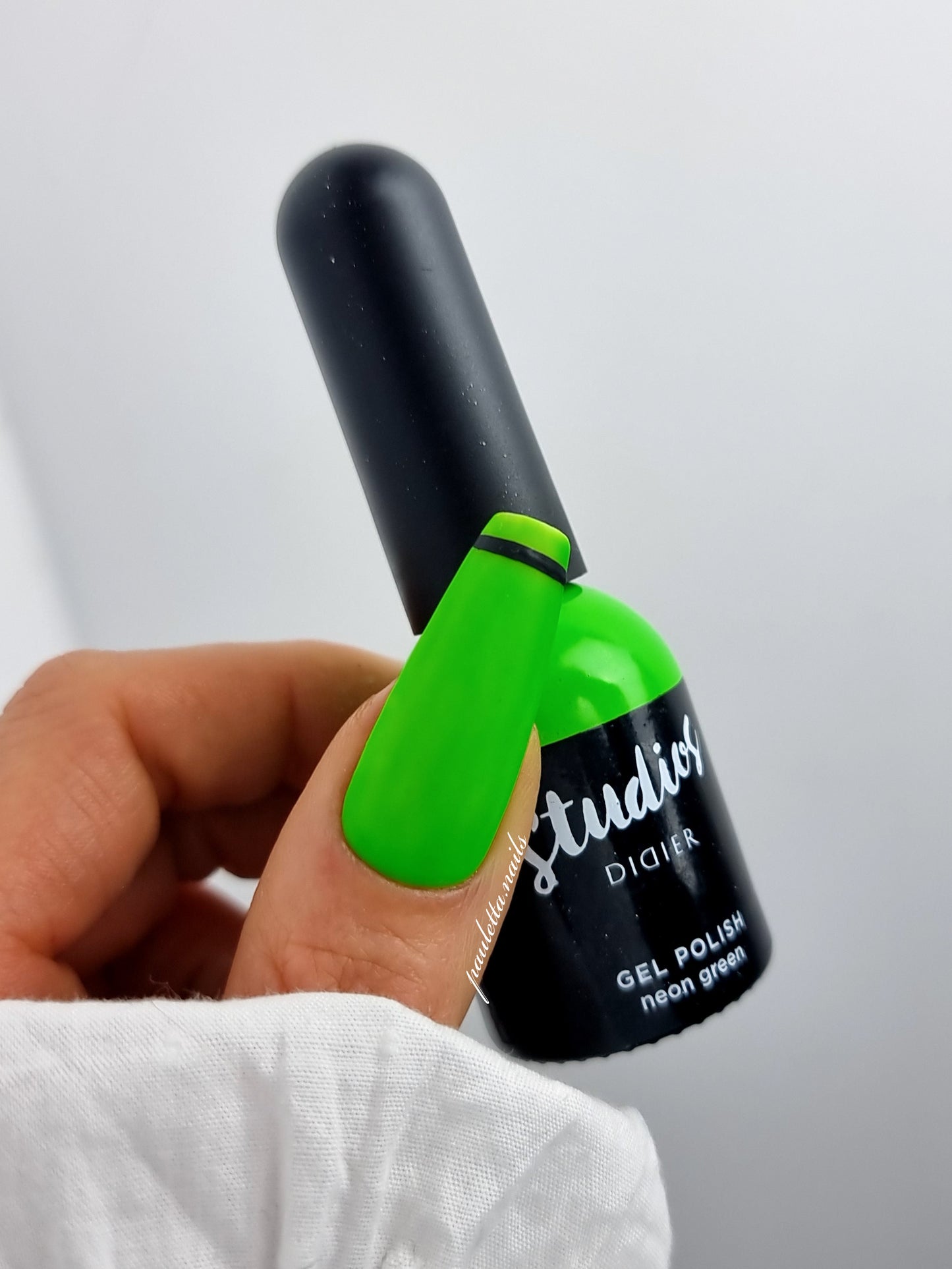 Studios Didier Hibrid Gél Lakk, Neon Green, 8ml